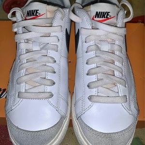 Shoes slightly used like new 7.5